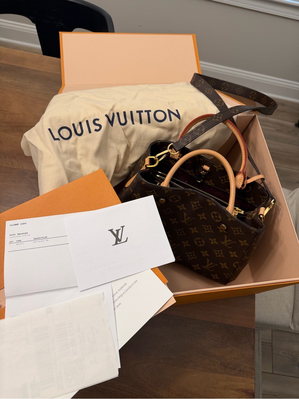 EUC Louis Vuitton Montaigne BB in Brown Monogram - Picture 3 of 15